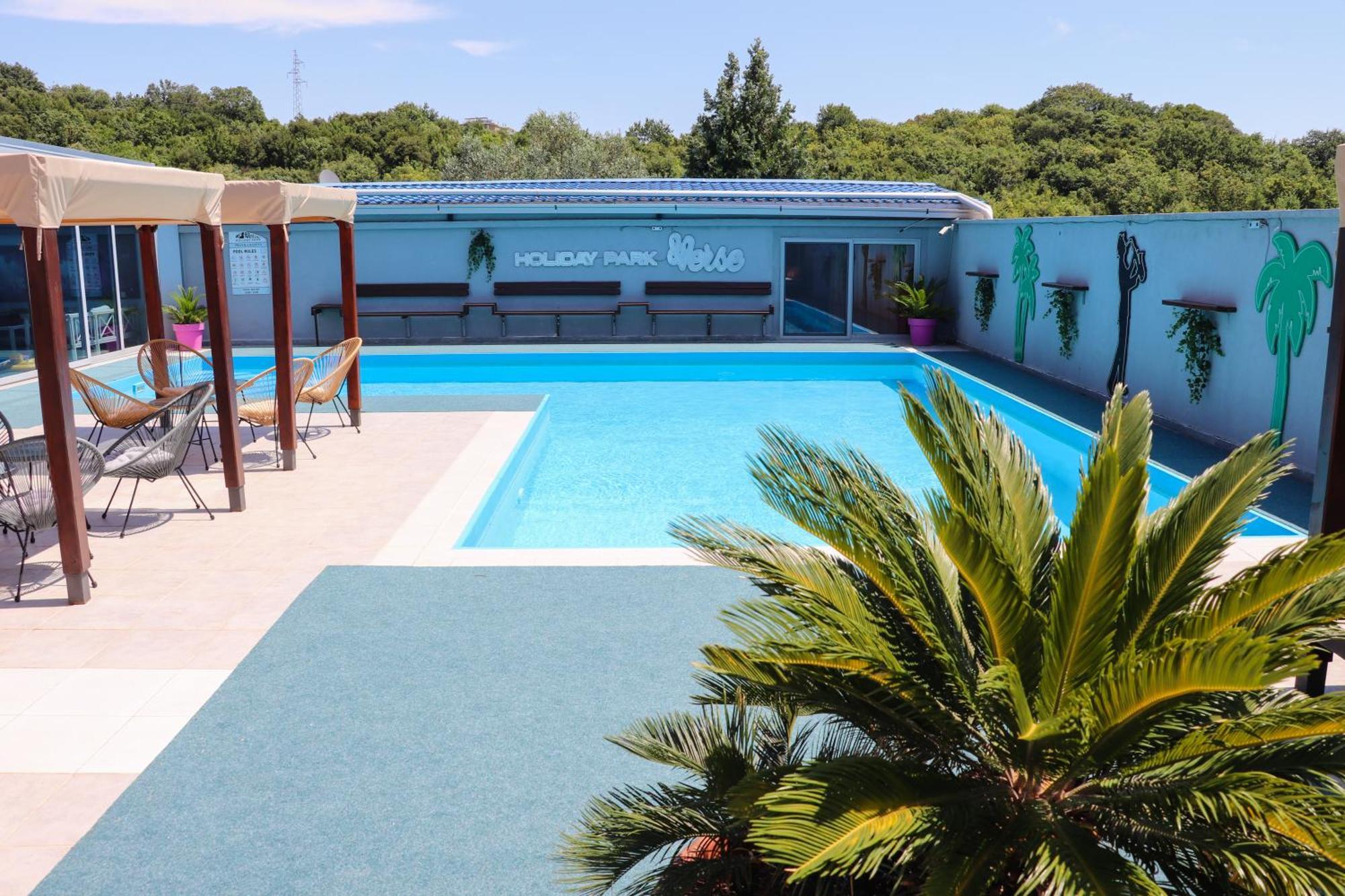 Holiday Park Verse Ulcinj Eksteriør bilde